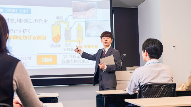 施設部 水質課 事業場排水担当